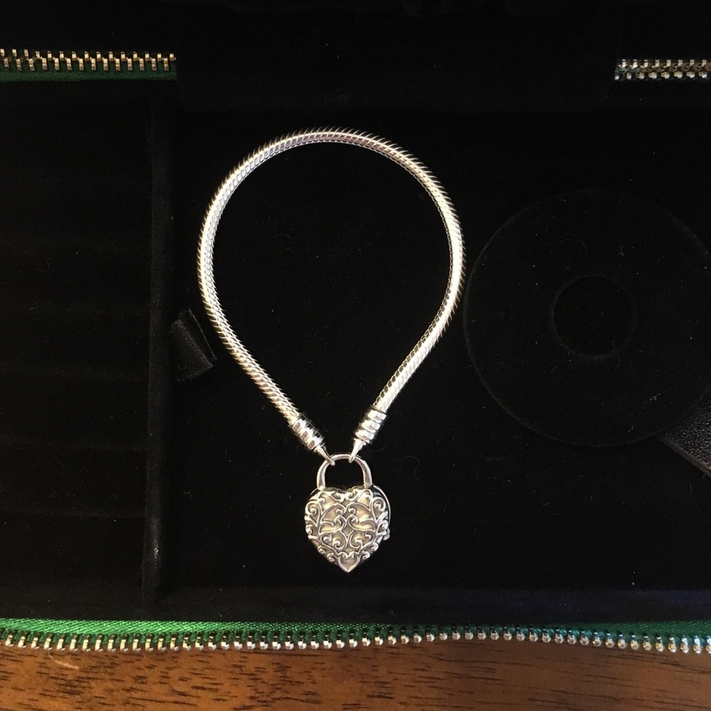 Authentic Pandora Regal Heart Padlock Bracelet